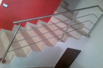 BARANDAL DE ESCALERA DE ACERO INOXIDABLE 3 VARILLAS SIN HERRAJE